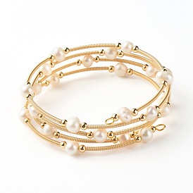 Perles de perles naturelles quatre boucles bracelets enveloppants, avec fil de mémoire en cuivre et en acier, Perles en laiton