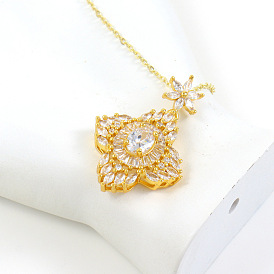 18k Gold Plated Retro Hollow Diamond Pendant Necklace for Women