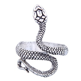 Retro Snake Ring with Lucky Charm, European and American Style