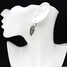 Bohemian Vintage Exquisite Water Diamond Hollow Alloy Leaf Pendant Earrings