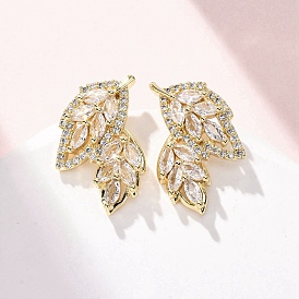 Серьги-гвоздики из латунного микро-паве, лист