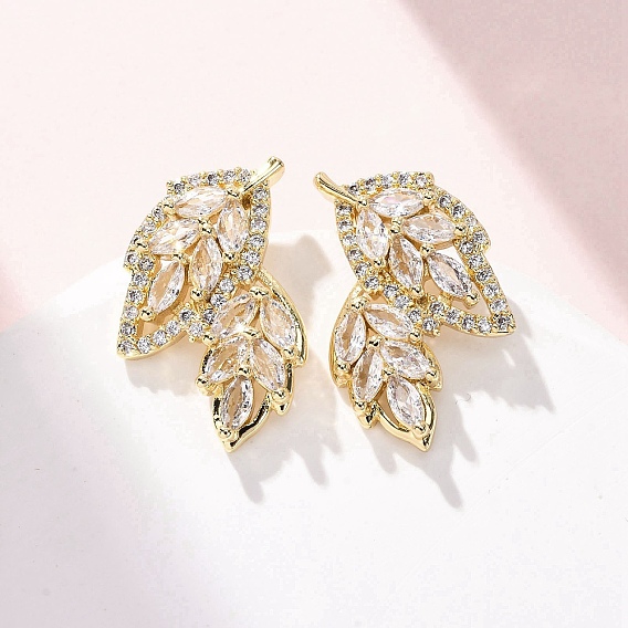 Серьги-гвоздики из латунного микро-паве, лист