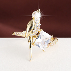 Anillos de latón con micro pavé de circonitas cúbicas para mujer, pájaro