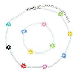 Ensemble de bijoux floraux ethniques bohèmes : collier et bracelet en perles faits à la main avec des perles de riz colorées
