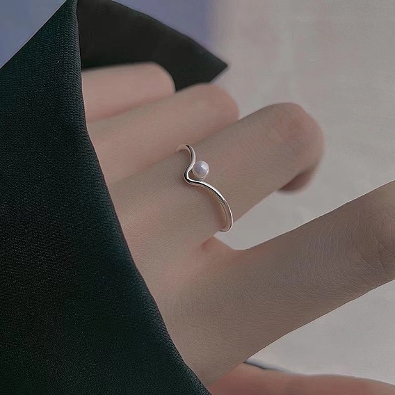 Регулируемые манжеты из латуни и искусственного жемчуга для женщин, буква v форма