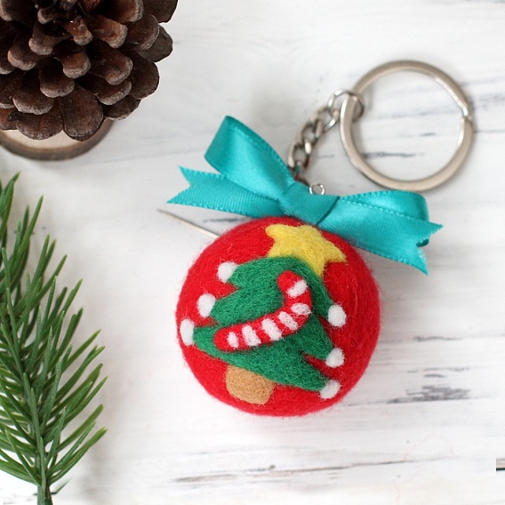 Kit de porte-clés à feutrer à l'aiguille sur le thème de noël avec instructions, kits de feutrage de sapin de noël