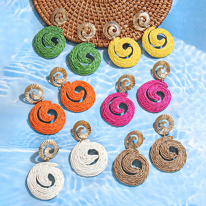 Серьги-гвоздики из сплава рафии с висячими мотивами в форме спирали вихря, золотые