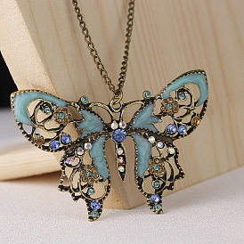 Jewelry Retro Hollow Oil Drip Butterfly Sweater Chain Necklace