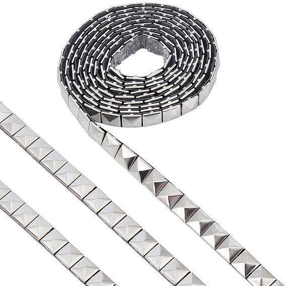 2.4 mètres 201 garniture cloutée en acier inoxydable, Garniture de tête de clou à dôme convexe thermocollant en métal thermocollant, carrée