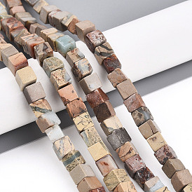 Натуральные бусины из аква терра яшмы, кубические