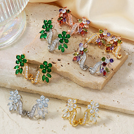 Elegant Brass Rhinestone Leaf Stud Earrings, with Delicate Design and Sparkling Details