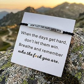 Не позволяйте трудным дням победить 304 Браслеты из нержавеющей стали с мотивационными цитатами и подвесками, мужчины женщины, с нейлоновым шнуром и поздравительной открыткой