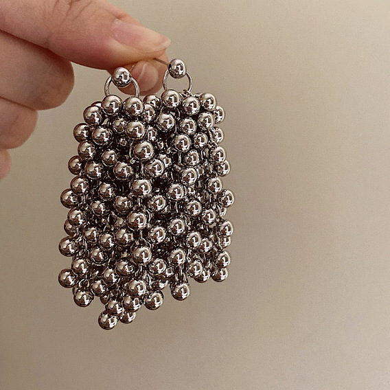 Круглые серьги-гвоздики с кисточками из сплава