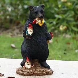 Resin Bear & Gnome Figurine Display Decoration, for Home Decoration