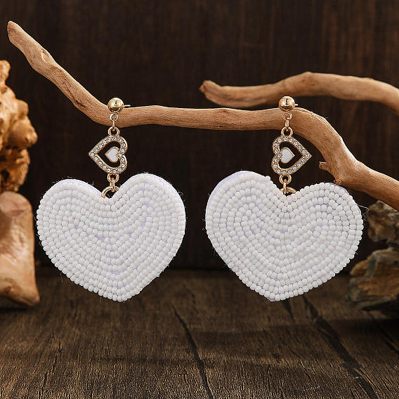 Серьги-гвоздики в стиле бохо из стеклянных бусин ручной работы в форме сердца, золотые