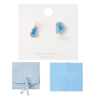 Серьги-гвоздики из латуни, с булавками стерлингового серебра, самородки, с имитацией жемчуга, слева и справа