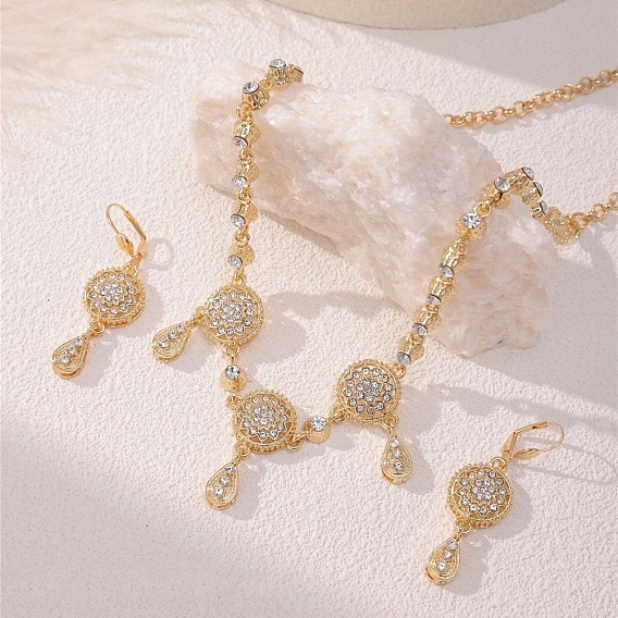 Комплекты из плоского круглого и каплевидного сплава с подвесками из горного хрусталя и серег-колец, золотые