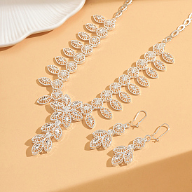 Элегантные комплекты из сплава с полыми листьями и ожерельями для женщин