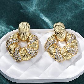 Цветок латуни микро проложить кубического циркония серьги стержня, без свинца и без кадмия, долговечный, стойки покрытие