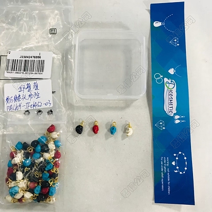 80Pcs 4 Colors Dyed Synthetic Turquoise Skull Charms, Halloween, with Golden Tone Alloy & Iron Findings, Mixed Color