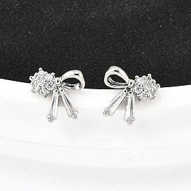 Серьги-гвоздики из латунного микро-паве, бантом