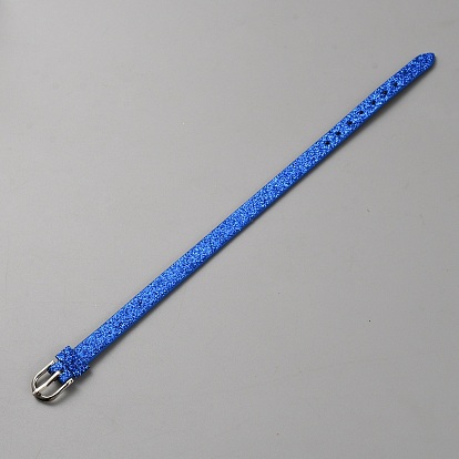 Браслет из искусственной кожи без рисунка с застежкой из сплава.