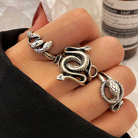 Vintage Snake Ring for Men and Women - Stylish Punk Fashion Statement Jewelry