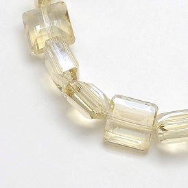 Plaquent cristal perles de carrés de fils de verre, facette, couleur arc-en-plaqué, 13x13x8mm, Trou: 1mm, Environ 25 pcs/chapelet, 12.7 pouce