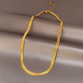 Luxury Double-layer Chain Necklace with Gold Color - Elegant Design, Unique, Durable.