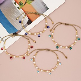Bracelet à breloques en perles de verre et de perles fait à la main pour femmes avec un design unique d'yeux plats