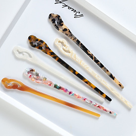 Chinese Style Cloud Pattern Hairpin - Elegant Hollow Out Hair Stick for Fashionable Updo Hairstyles