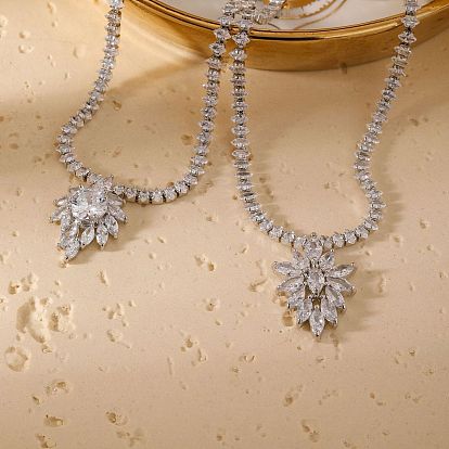 Collar con colgante de diamantes de imitación de latón y hoja de estilo único a la moda con cadena de copa de diamantes de imitación para mujer y niña