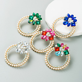 Colorful Rhinestone Pearl Earrings with Oversized O-Shaped Hoops for Women's Fashion and Sophisticated Style.