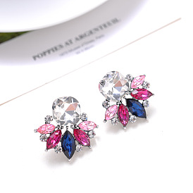 Stylish Natural Crystal Stud Earrings with Minimalist Design - Unique and Chic Jewelry