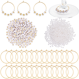 Наборы для изготовления подвесок для бокалов своими руками, включает покрытие акриловыми бусинами, пластиковые жемчужные бисера, латунные серьги обруча, плоский круглый с буквой и кругом