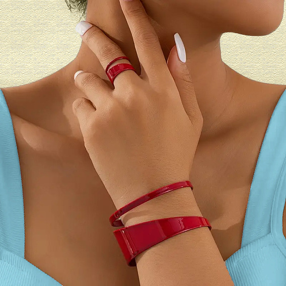 Комплекты из полых браслетов-манжет и колец-манжет из сплава