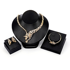 Fashionable Alloy Rhinestone Bracelets & Stud Earrings & Necklaces Sets, Tiger