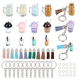 Наборы для самостоятельного изготовления брелока-подвески в виде молочного чая, включают в себя железные разъемные брелоки, подвески из пластиковых бутылок и стаканчиков с имитацией пузырькового чая
