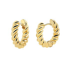 Retro Minimalist Horn-shaped Earrings with Copper Plating for Autumn and Winter Fashion