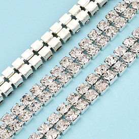 Cadenas de strass de diamantes de imitación de cristal de latón, dos filas de cadenas de la taza del rhinestone, soldada, con carrete