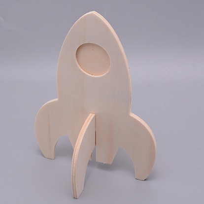 Handmade Boxwood Supplies Display, Rocket