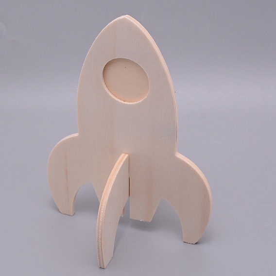 Handmade Boxwood Supplies Display, Rocket