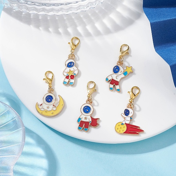 Подвесные украшения из эмалевого сплава в виде космического человека, с карабин-лобстерами 