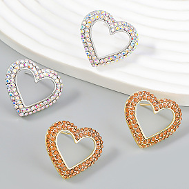 Fashionable Hollowed-out Alloy Inlaid Diamond Heart-shaped Earrings - Cute, European and American, Lovely Ear Studs.