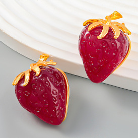 Fashionable Fruit Style Alloy Resin Strawberry Earrings for Women, Cute and Retro Ear Studs