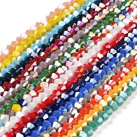 Brins de perles de verre galvanisées de couleur unie opaque, de couleur plaquée ab , facette, Toupie