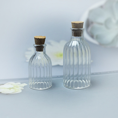 Miniaturornamente aus Glas, Mikro-Landschaftsgarten-Puppenhauszubehör, vorgeben Requisiten Dekorationen, gestreifte Flasche mit Korken