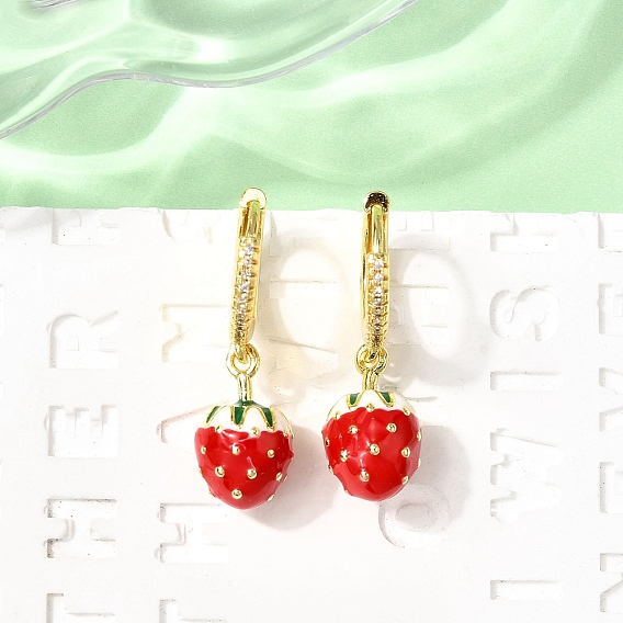 Серьги-подвески в форме клубники с микропаве из латуни и прозрачными кубическими цирконами, с эмалью, стойки покрытие, буквы, без свинца и без кадмия, долговечный