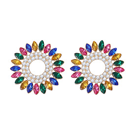 Luxury Diamond Sunflower Earrings with Vintage Palace Style and Hollow-out Design