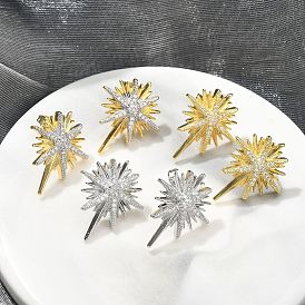 Серьги-гвоздики из латунного микро-паве, звезда